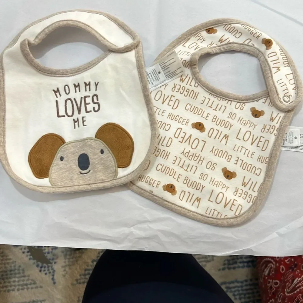 Variety of 15 infant/ baby bibs EUC
